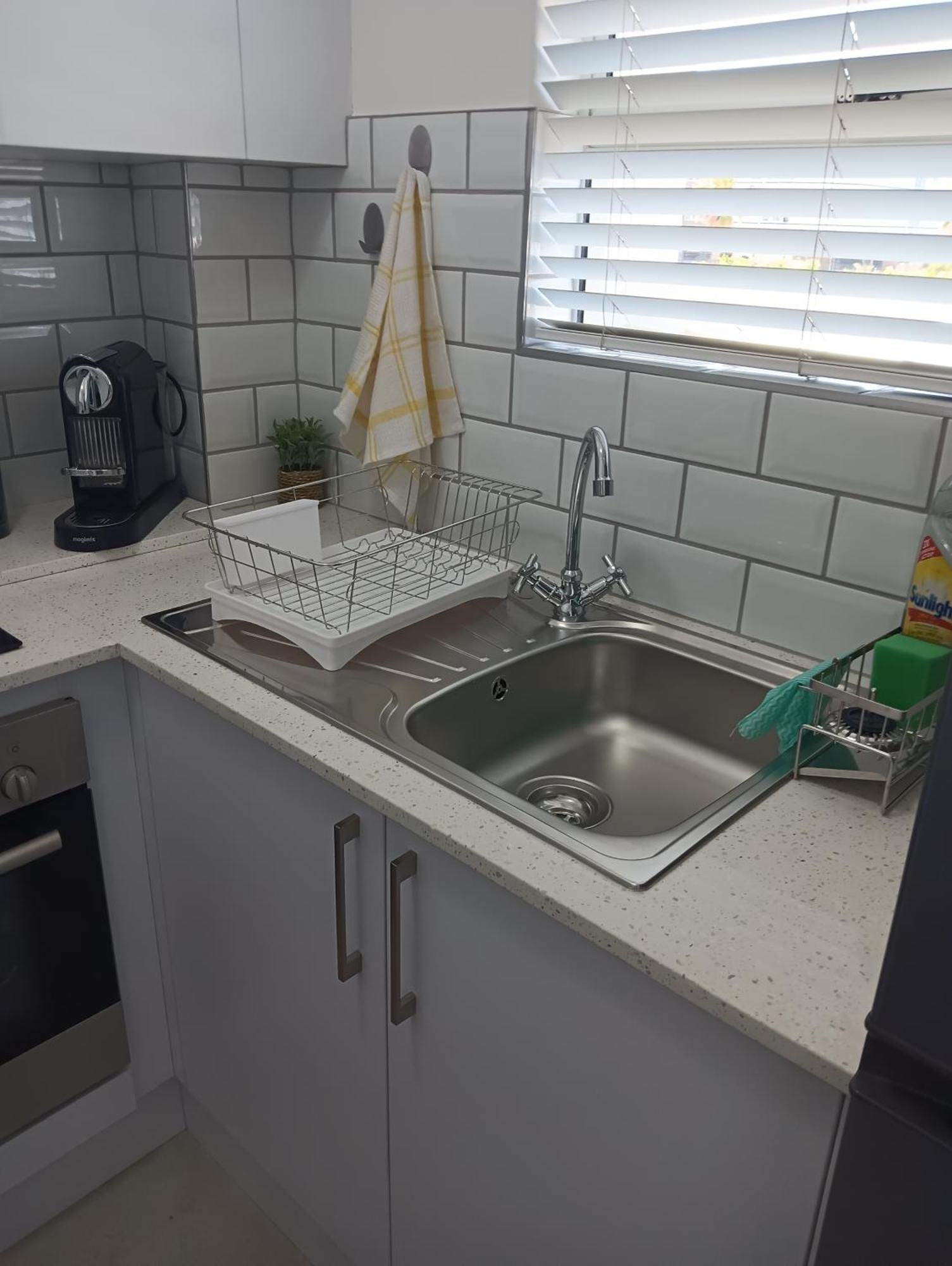 Appartement Beachfront + Pool + Secure Garage *
